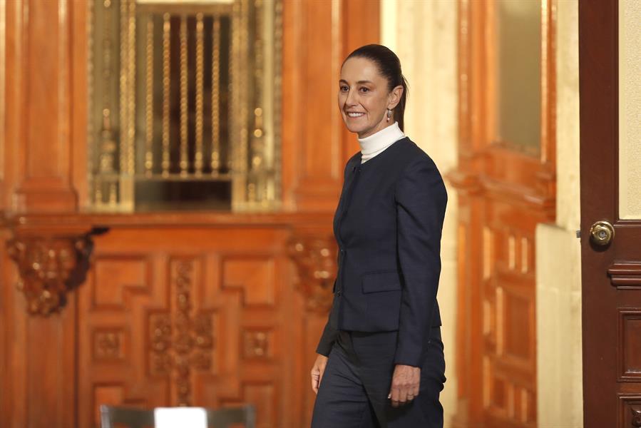 Sheinbaum afirma que Trump pausa los aranceles a México “por un mes”