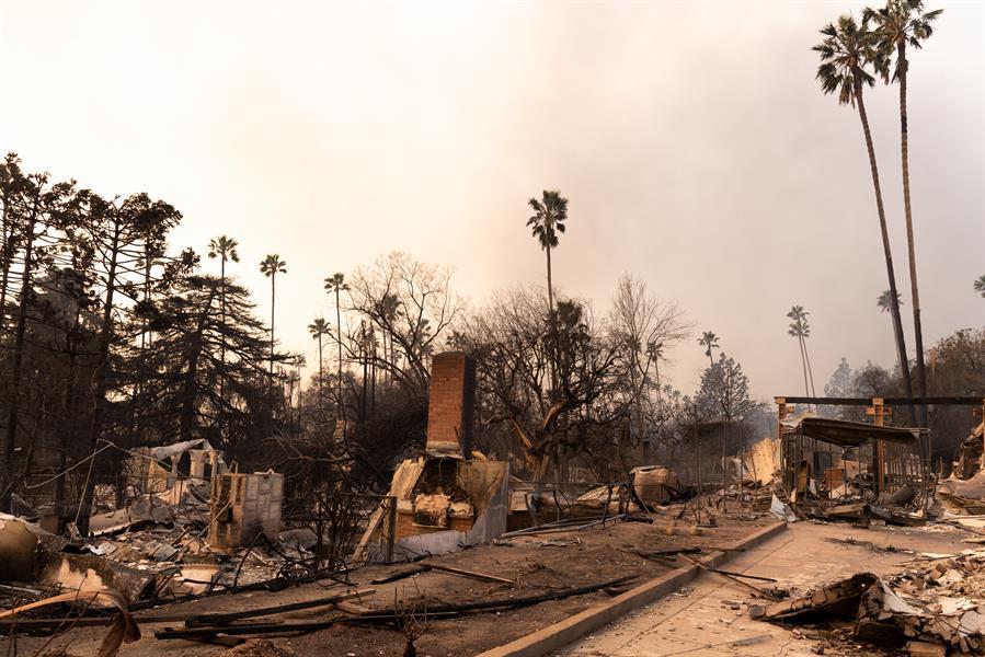 Los Ángeles teme un aumento de muertos por los incendios en las próximas horas