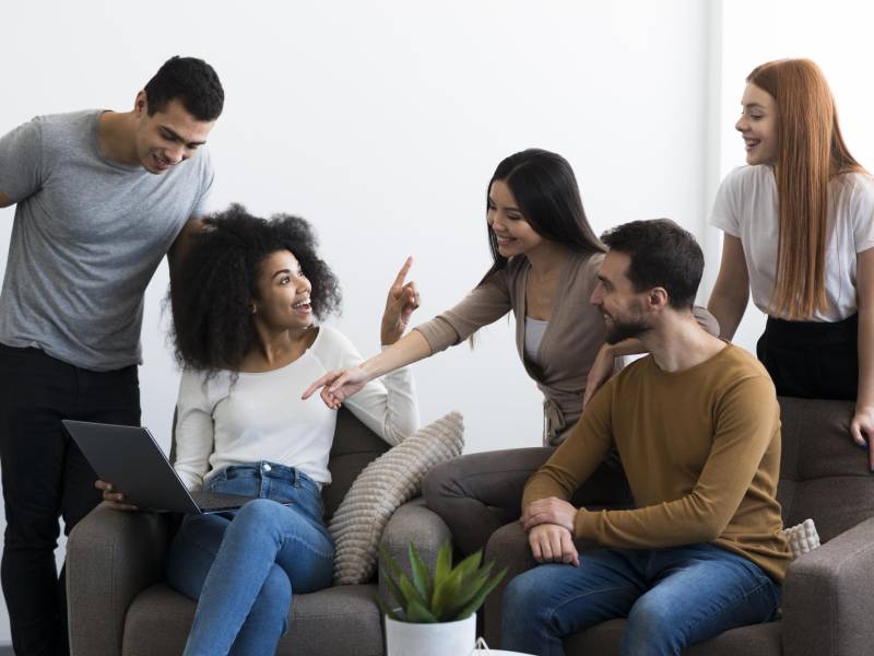 Las relaciones interpersonales son importantes a cualquier edad, en cualquier contexto.