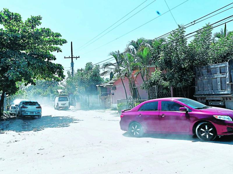 El polvo está en el ambiente de forma permanente.