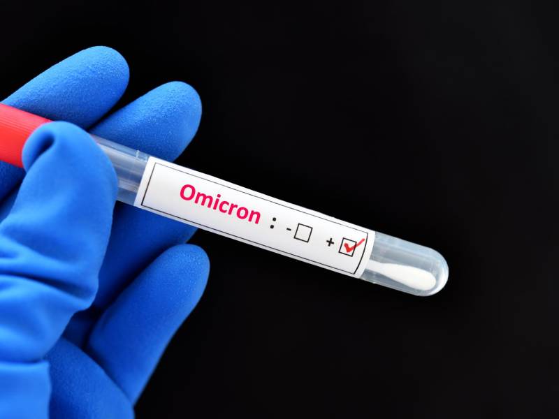 La variante B.1.1.529 denominada ómicron mantiene espectante al mundo.