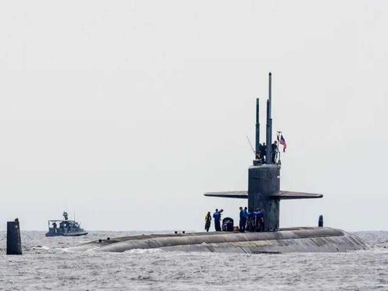 El presidente de Venezuela, Nicolás Maduro, denunció este miércoles que la nación sudamericana ha sido amenazada con un submarino nuclear estadounidense, algo que, aseguró, “nunca” había ocurrido a ningún país de la región.”