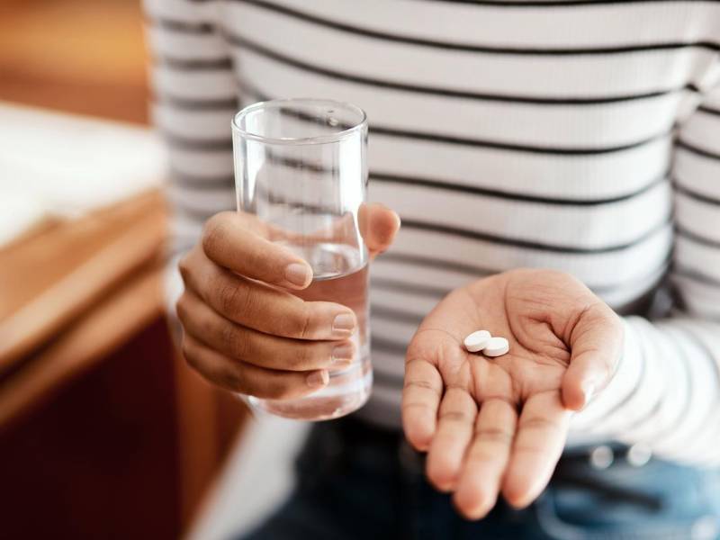 El presidente de la Sociedad Española de Cardiología, Julián Pérez-Villacastín, ha coincidido en la importancia del tratamiento precoz y ha indicado que “no se trata solo de morirse antes o después, sino conservar la calidad de vida”.