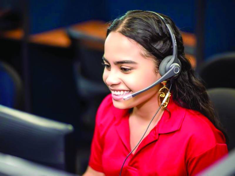 En Altia Business Park se concentran los call centers más grandes del país, ayer, Concentrix inauguró su nuevo centro de reclutamiento, en el corte de cinta directivos de la empresa y de Mega Mall . Fotos: Cortesía de Altia y Héctor Edú.