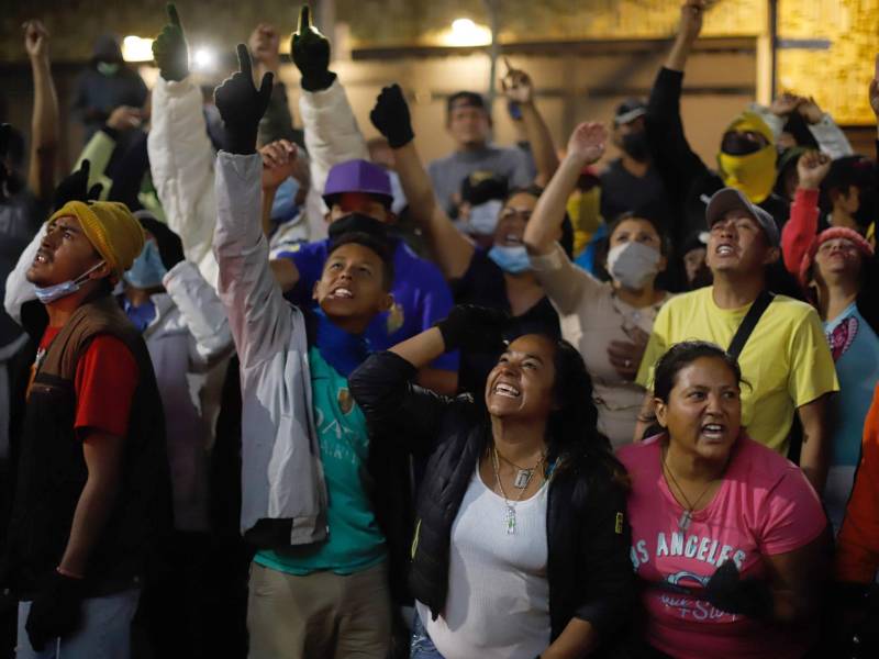 Migrantes centroamericanos protestaron contra las fuerzas de seguridad mexicanas acusándolas de represión.