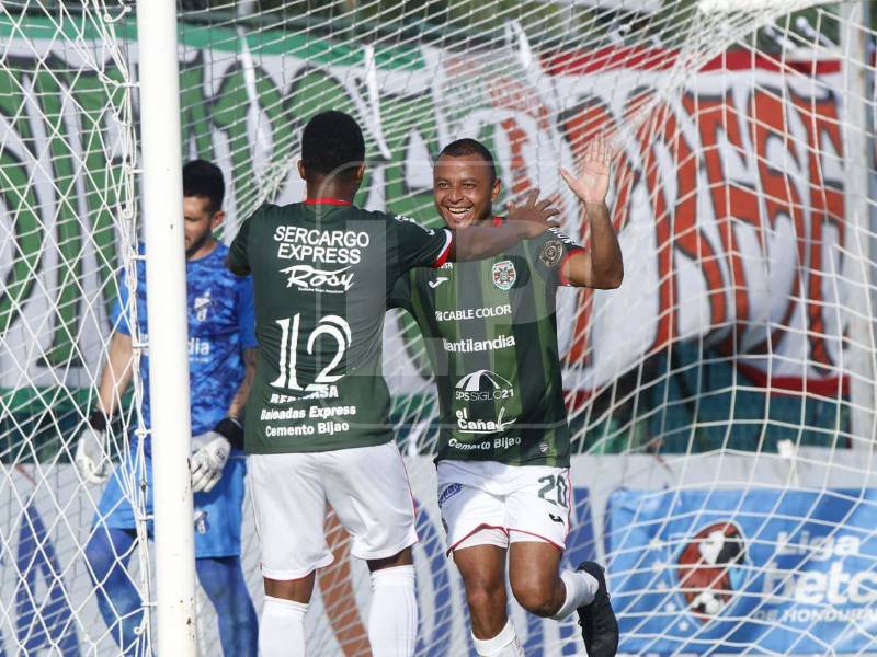 Marathón venció al Honduras Progreso con nueve y con futbolista de campo de portero