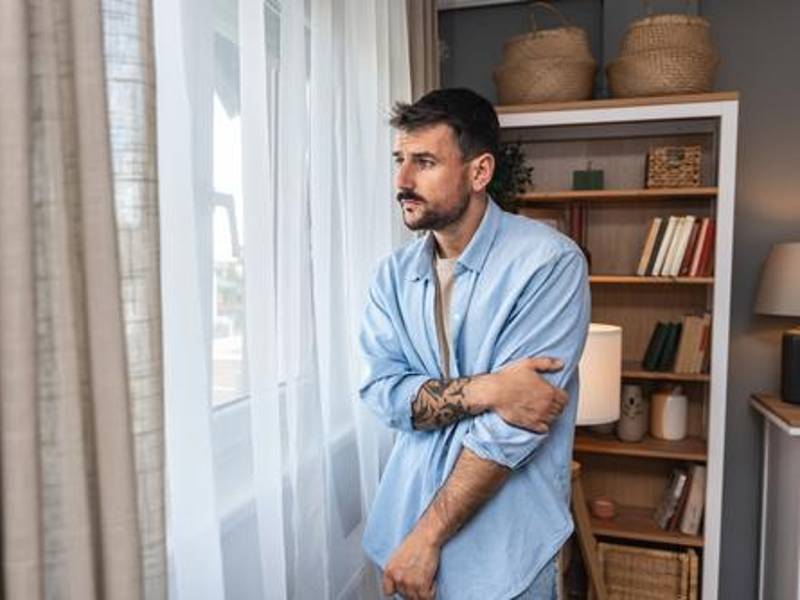 El experto Eduard Vieta destaca que entre la genética y el ambiente, entendiendo éste como el factor social, unido a los factores psicológicos de la persona y a la epigenética pueden “activar o desactivar” los genes de la depresión.