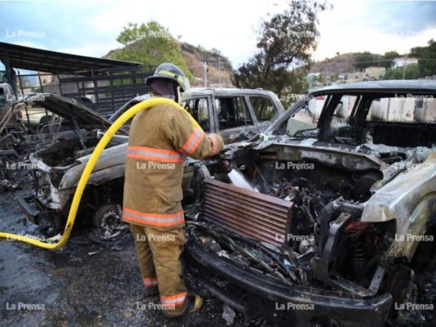 En marzo del año pasado, casi 400 vehículos se quemaron en un pavoroso incendio en los predios de la DPI ubicados en el sector de El Molinón en Tegucigalpa.