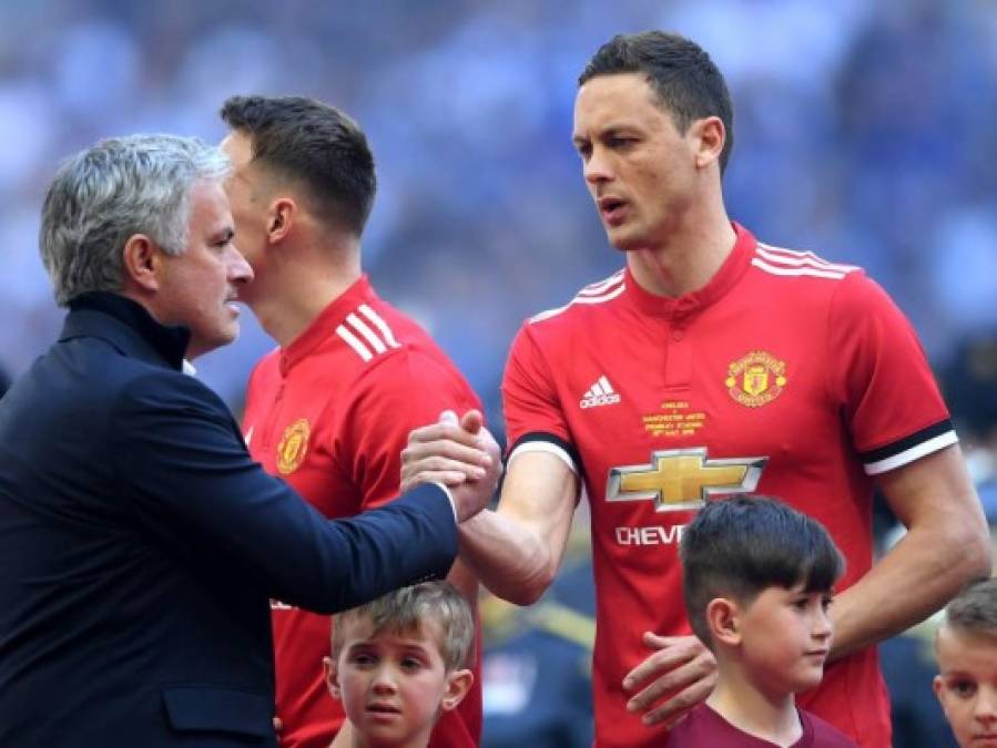 Nemanja Matic - Según indica 'Independent', el entrenador portugués habría pedido al Tottenham la incorporación del centrocampista serbio, actualmente en el Manchester United. Ya lo dirigió y lo conoce muy bien.