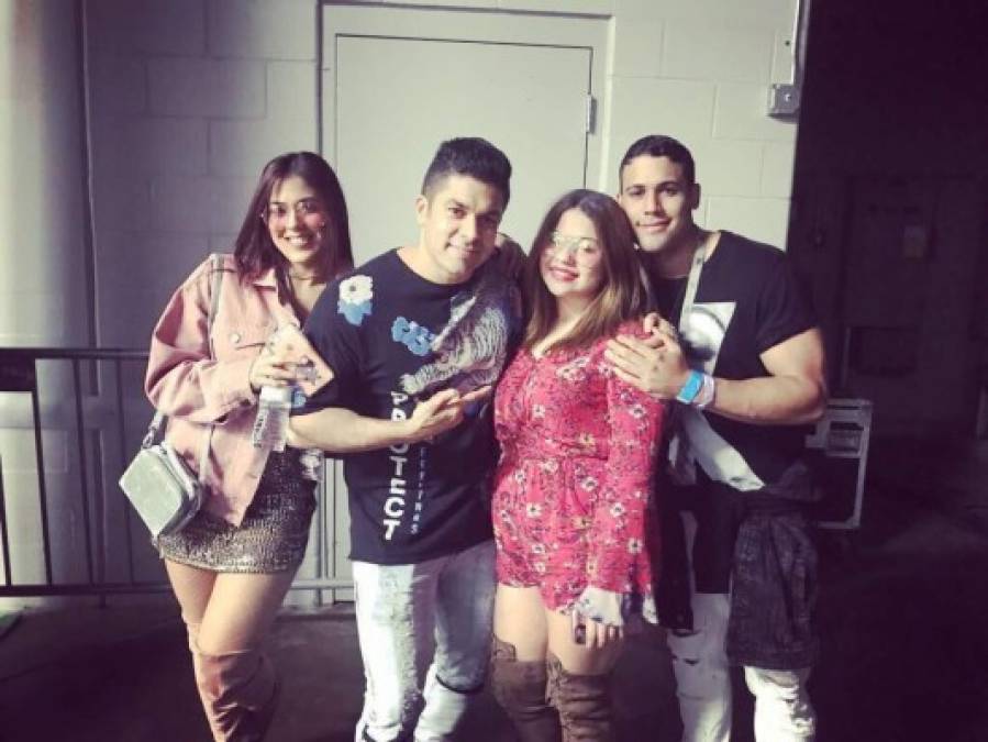 5- Tiene tres hijos, Zeyla Lizzie Rivera, de 26 años; Gerardo Rivera, de 25; y Zelina Rivera, de 18, todos producto de su matrimonio con Zeyla Rivera.<br/>