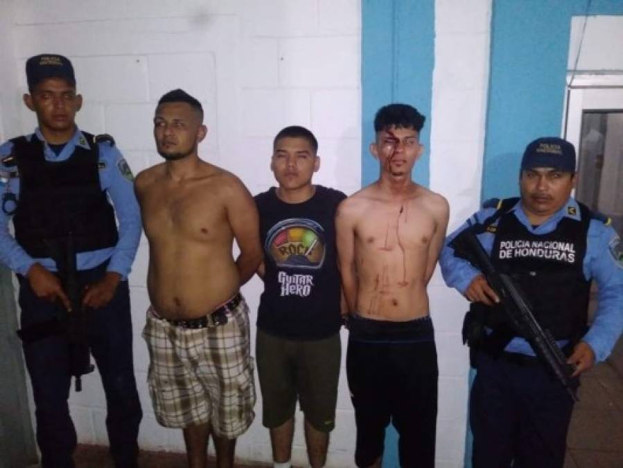 Los detenidos fueron identificados como Joel Antonio Cárcamo Teruel, Josué Faustino Chinchilla Amaya y Elmer Josué Carías Melgar.<br/>