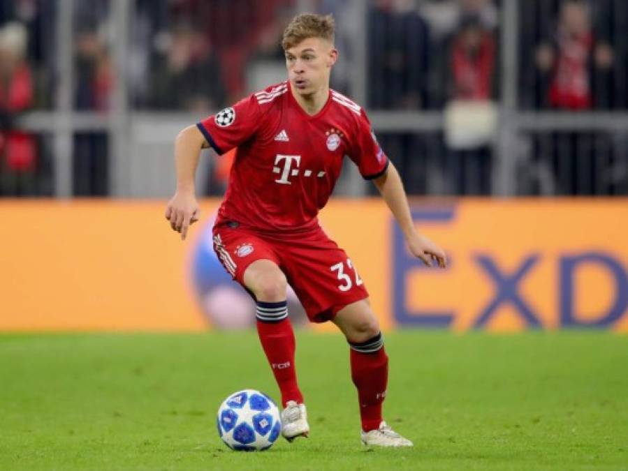 El Barça podría tener alguna opción más de las que tiene para firmar a Joshua Kimmich (23 años), excelente futbolista del Bayern Múnich. La clave es: Benjamin Pavard. El lateral derecho francés del Stuttgart es pretendido por el Bayern y si se concreta ese fichaje, Kimmich podría salir al Barcelona.