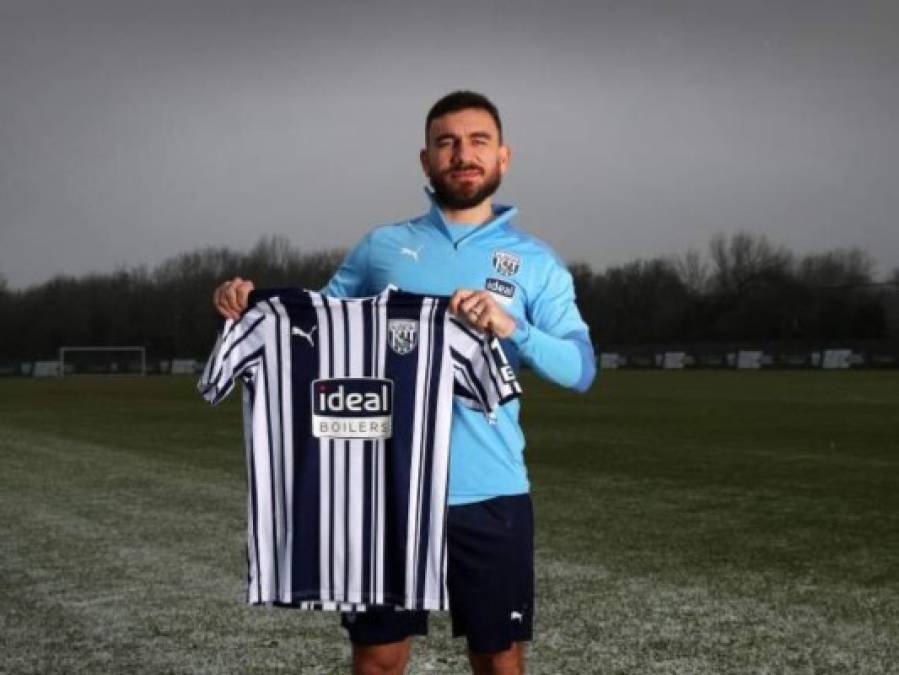 El West Bromwich Albion anunció el fichaje de Robert Snodgrass, jugador que llega procedente del West Ham. El centrocampista de 33 años se ha comprometido por los próximos 18 meses.<br/>