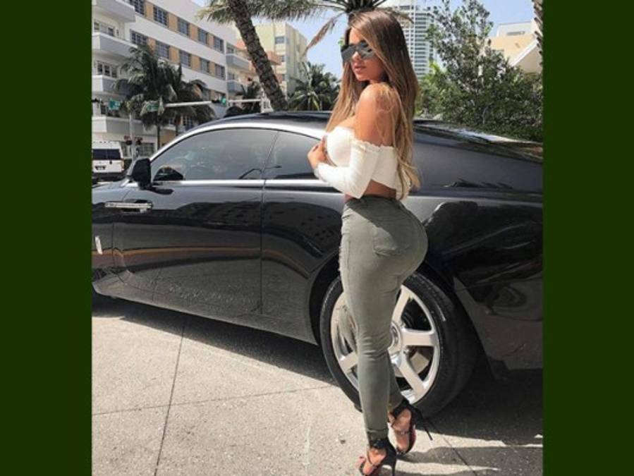 Anastasia Kvitko, denominada como la Kim Kardashian rusa