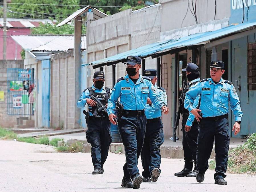 También han sido detenidas 22 personas en puntos fronterizos, al parecer asociadas a “maras” (pandillas).