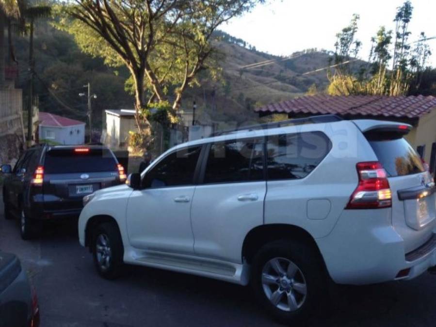 La detención de Bonilla se registró en su residencia que comparte con el expresidente Lobo, en el sector de El Chimbo, en el extremo oriente de Tegucigalpa, en una operación coordinada por el Ministerio Público.<br/>