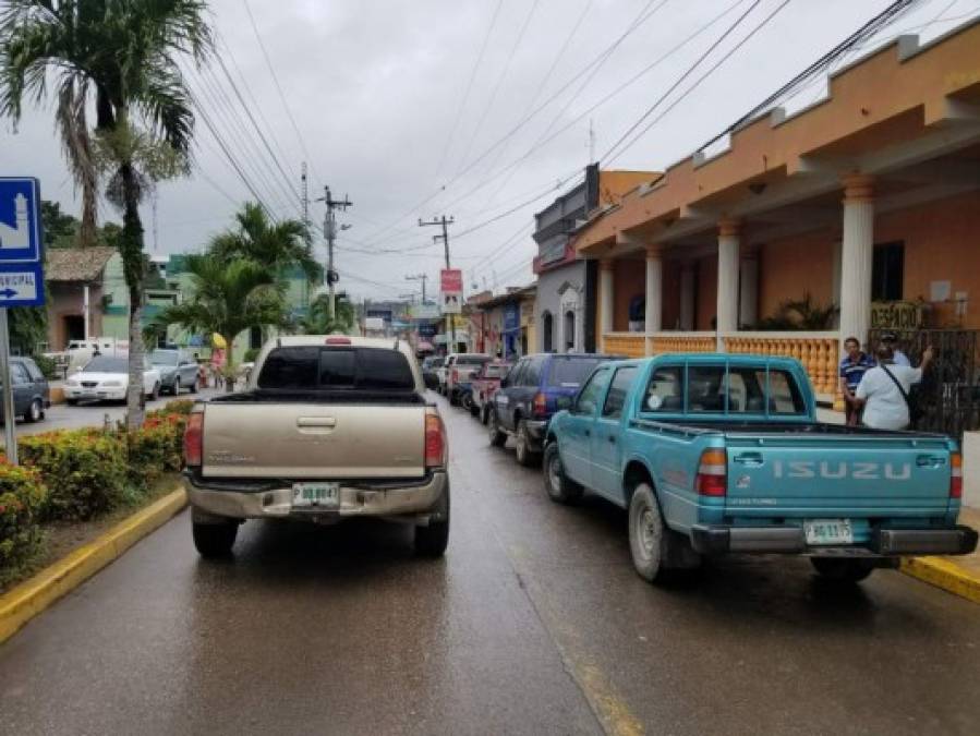 Asimismo Enamorado anunció que el mal tiempo continuará por 48 horas a partir del día de hoy con nublados permanentes por la tarde noche.<br/>