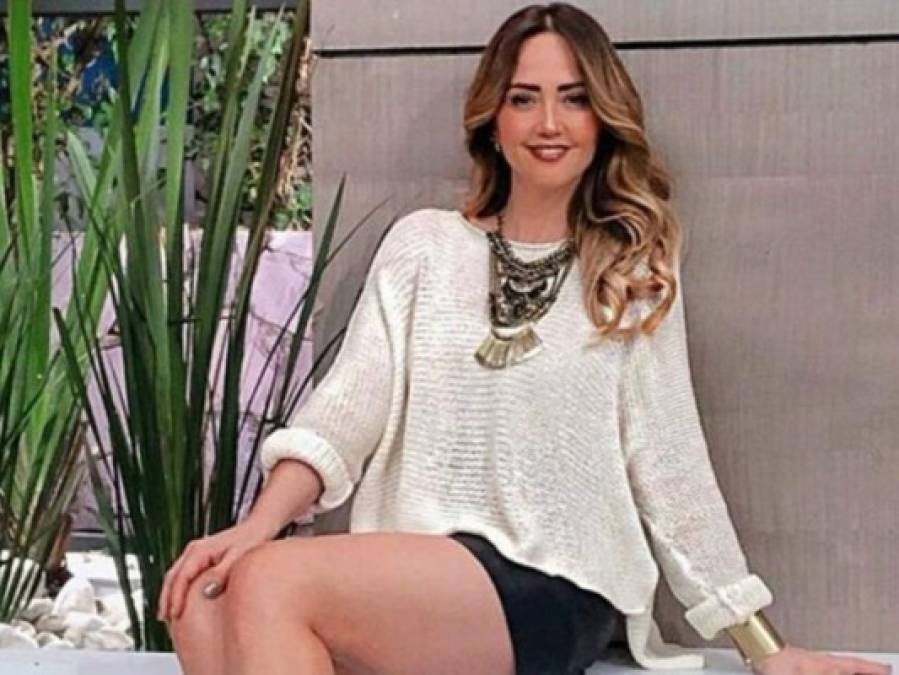 Andrea Legarreta dejó de lado su apariencia sexy y linda, para convertirse en una payasa asesina que está causando escalofríos en las redes sociales.