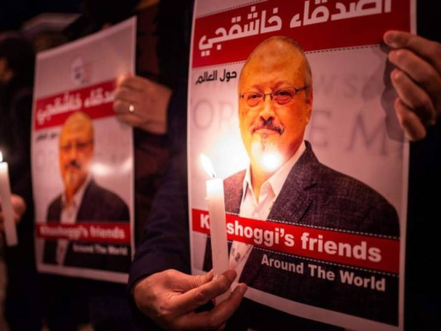 Khashoggi, retrato de la prensa amenazada. <br/><br/>El asesinato del periodista saudita Jamal Khashoggi desató una crisis diplomática para Arabia Saudita. Khashoggi, uno de los principales detractores del príncipe heredero Mohamed bin Salmán, desapareció el 2 de octubre después de entrar en el consulado de su país en Estambul. Tras negarlo repetidamente, Riad reconoció que lo mató y descuartizó en el interior del edificio en una operación “no autorizada”.<br/><br/>Khashoggi, que tenía 59 años al momento de su asesinato, tuvo una carrera rica en giros que durante 35 años pasó por el islam político de los Hermanos Musulmanes, los medios sauditas, los círculos gobernantes en Riad, hasta la gran prensa internacional, incluyendo el Washington Post.<br/><br/>Se exilió en Estados Unidos tras una ola de arrestos en septiembre de 2017 en el reino y desde entonces no dejó de denunciar los “excesos” del príncipe Mohammed.<br/><br/>Khashoggi contaba con una larga trayectoria en medios saudíes. Entrevistó a Osama Bin Laden en Afganistán y en Sudán, pero en 1990 se distanció del jefe de Al Qaida, debido a que este abogó por la violencia contra Occidente.<br/>Conocía a la familia real desde dentro y esos secretos le llevaron a la muerte.