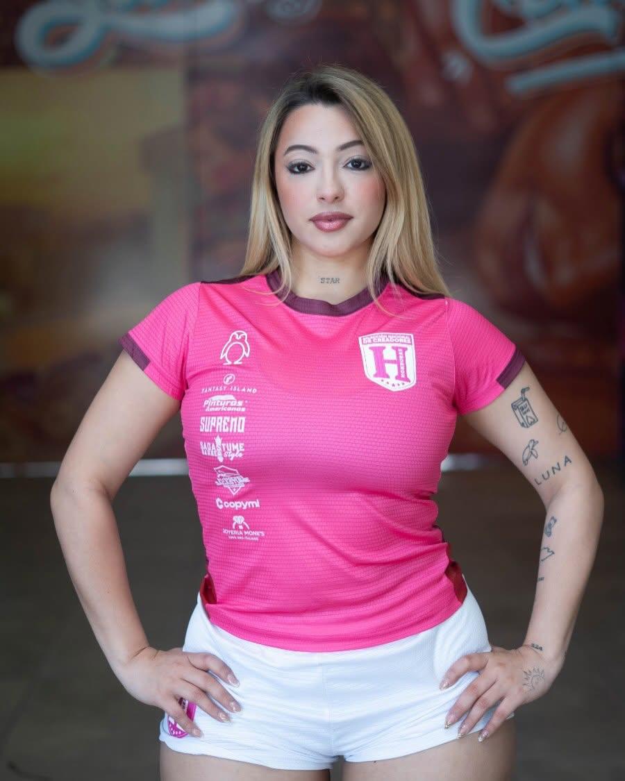 Alinne Fonseca brinda declaraciones tras cerrar su etapa en Las Catrachas