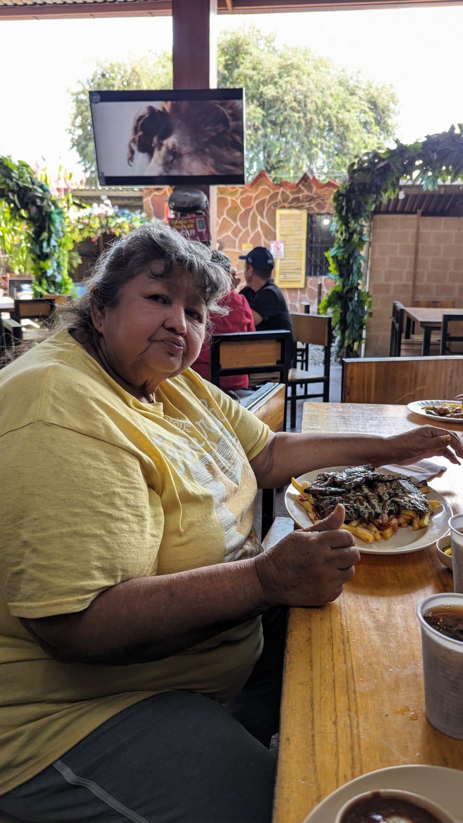 Sector El Carmen llora la partida de “Doña Pelu”