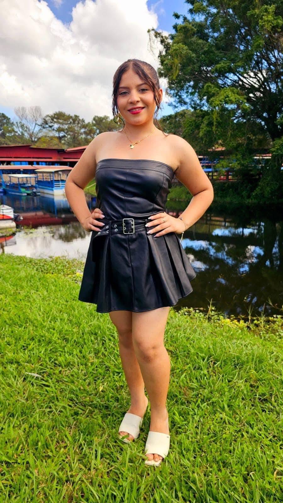 Cesia, la inspiradora y hermosa reina de belleza hondureña