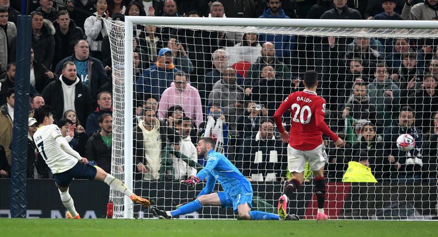 Premier: Tottenham resurge ante un Manchester United confiado