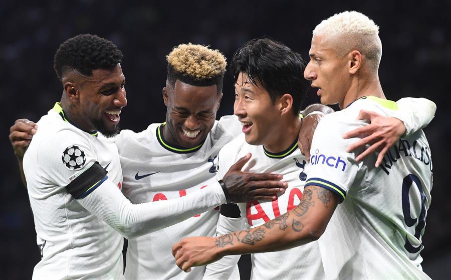 Son marcó un doblete en el partido y estuvo a punto de marcar el tercero antes de finalizar el primer tiempo.