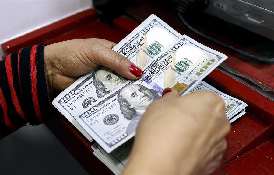 El dólar fuerte hace temblar a gran parte de la economía de América Latina