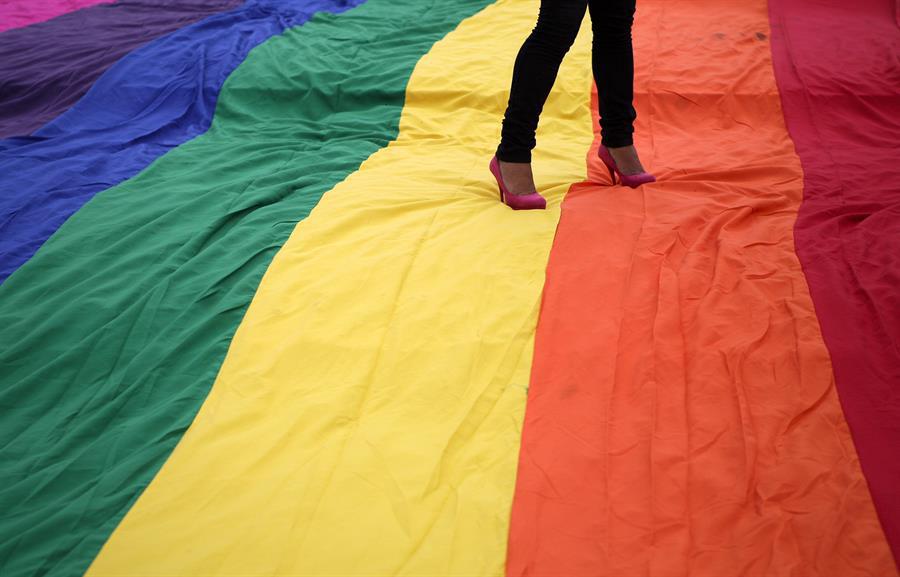 La violencia desplazó forzosamente a 166 personas LGBTI en El Salvador en 2021