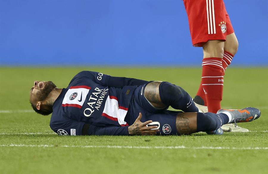 ¡Duro golpe! Neymar se pierde el resto de la temporada con el PSG