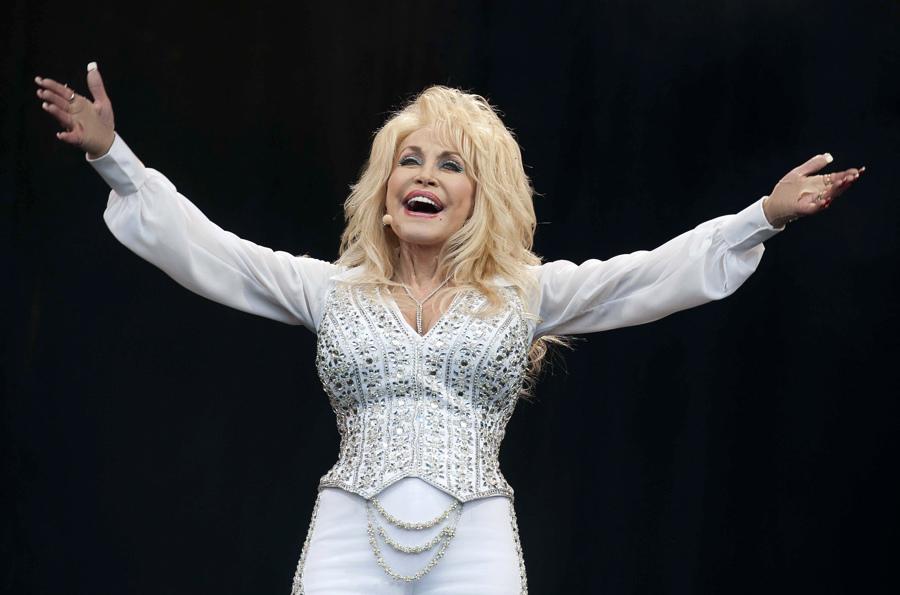 Hollywood lamenta la muerte de Dolly Parton