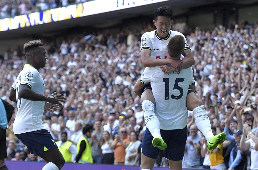 Tottenham goleó al Southampton en su debut en la Premier League