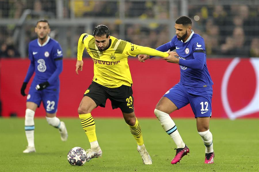 El Dortmund y el Chelsea no pudieron abrir el marcador durante el primer tiempo.
