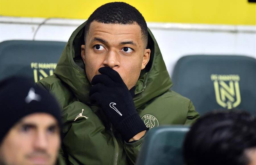 Tras darse a conocer que Mbappé dejará París a final de temporada, comenzaron a salir los nombres de sus posibles sustitutos. La entidad tiene en agenda a cinco figuras mundiales.