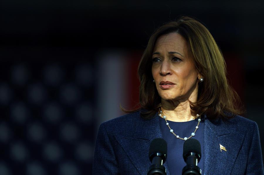 Harris se defiende de los insultos de Trump y dice que “degrada” la presidencia de EEUU