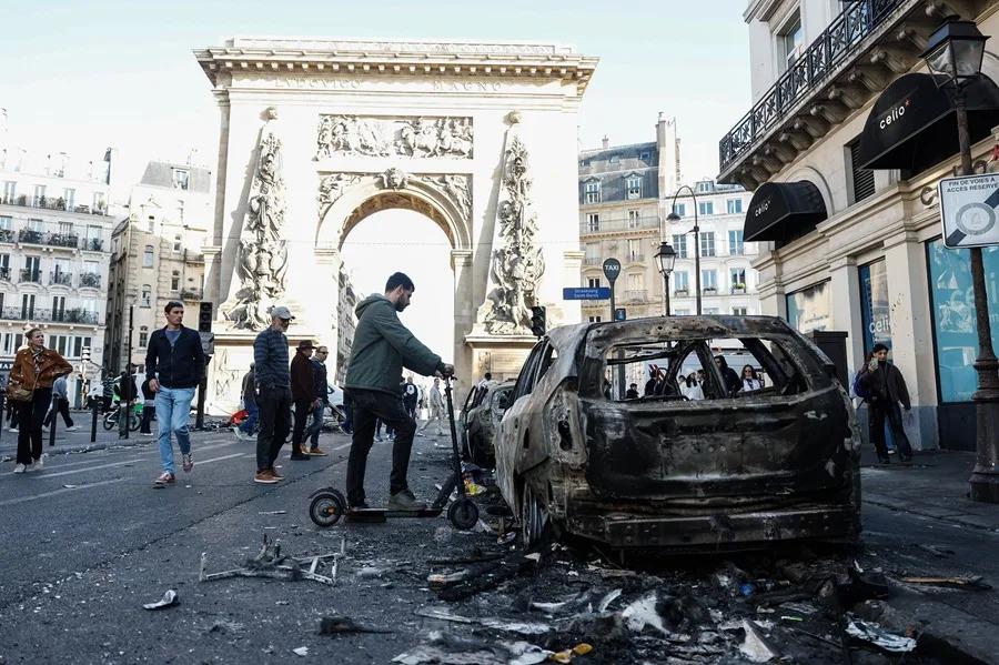 Incendios y caos en Francia: la razón detrás de las protestas que sacuden Lyon