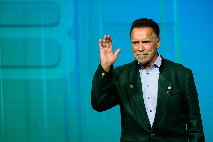 Arnold Schwarzenegger desafía al tiempo: festeja sus 79 años ejercitándose
