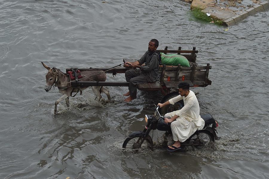 Pakistán: lluvias torrenciales dejan más de 200 muertos y casi 400 heridos