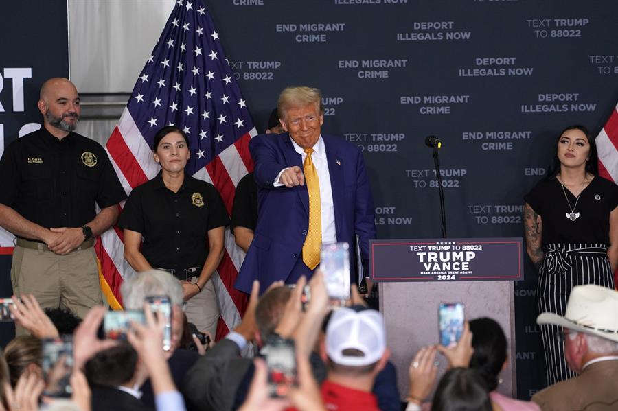 Trump arremete contra Kamala Harris en Texas: “Escogió el lugar equivocado”