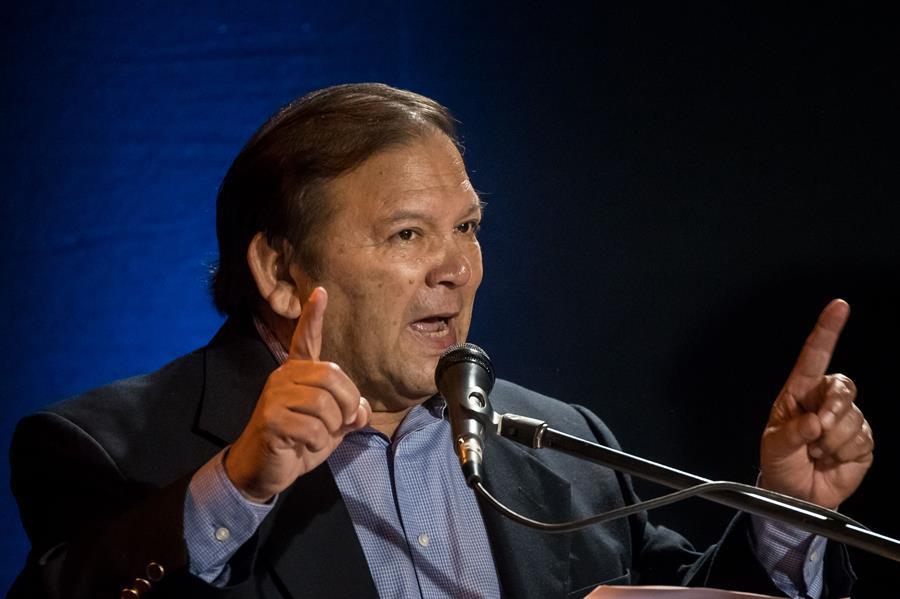 Velásquez: Maduro no puede permanecer en el poder sosteniéndose en una ‘’gran mentira’’