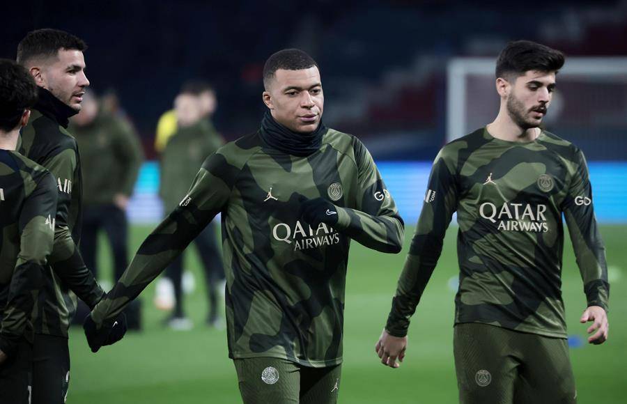 El rotativo asegura que la salida del delantero puede suponer una pérdida del 20 % de los ingresos y que la presencia de Mbappé supone unos 140 millones de euros anuales para la Liga.