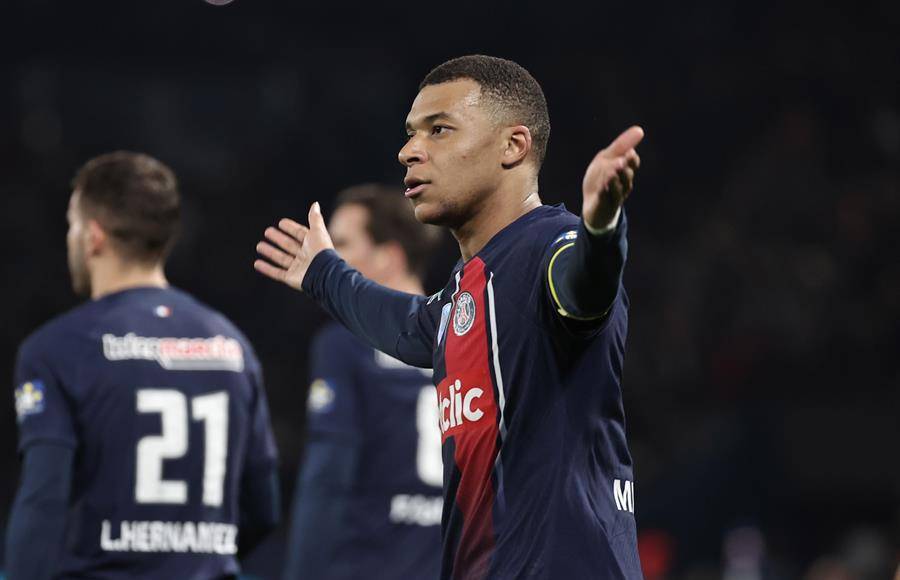 El conjunto blanco informó a varias federaciones de fútbol, entre ellas la francesa, que no liberará a sus jugadores para los Juegos Olímpicos de París, señaló una fuente, confirmando una noticia de L’Equipe.