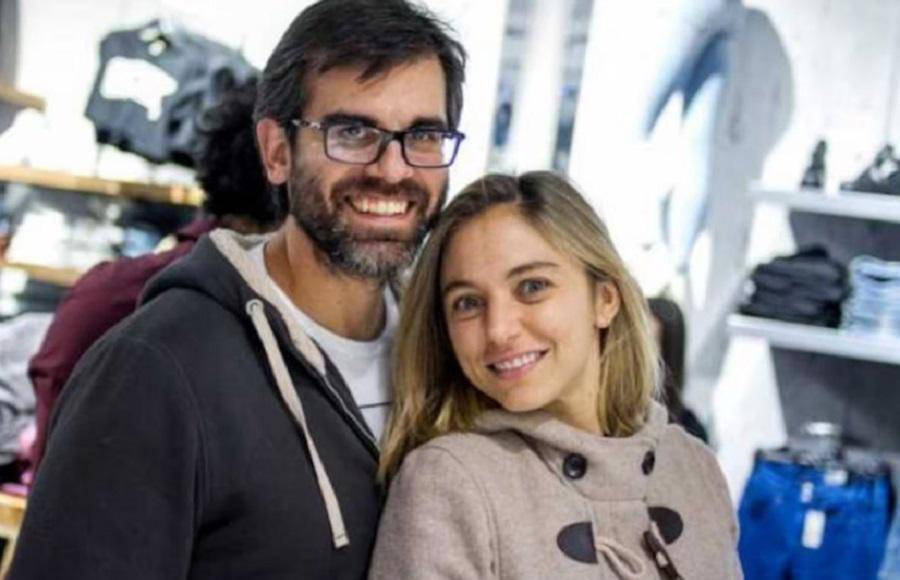 El fiscal explicó que el periodista Francisco Aravena, padre de los hijos de la actriz , “llegó a la vivienda para salvar a los niños, pero no pudo entrar a la habitación porque tenía rejas de protección”. Según reportes médico resultó herido y se encuentra en coma inducido.