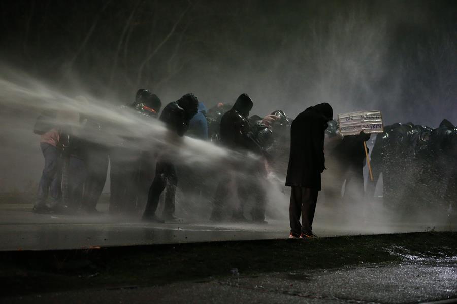 Un millar de detenidos en las