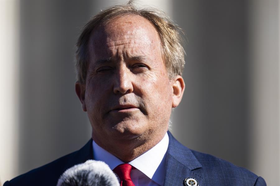 Fiscal de Texas arremete contra Biden al perder pelea de “Quédate en México”