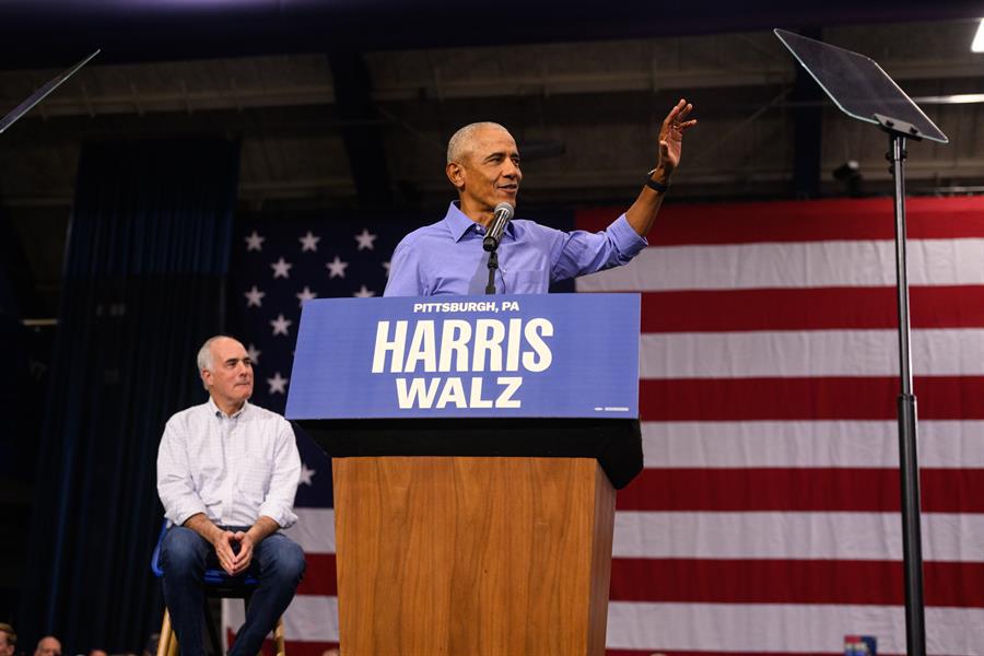 Obama compara los discursos de Trump con los de Fidel Castro y lo acusa de “dividir” USA