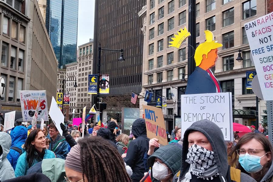 Masivas protestas contra Trump y Musk en las principales ciudades de EEUU