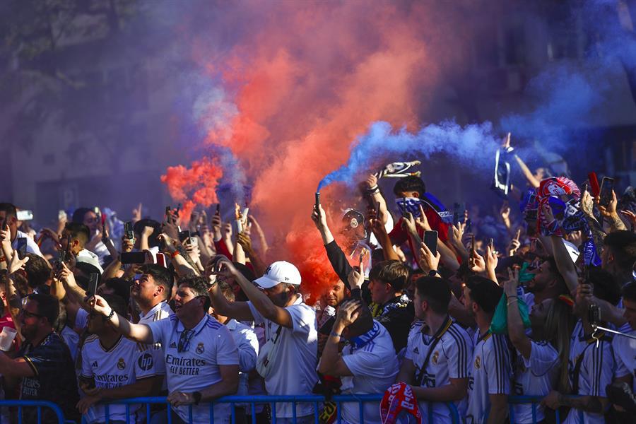 Ambiente previo al Real Madrid vs Bayern.