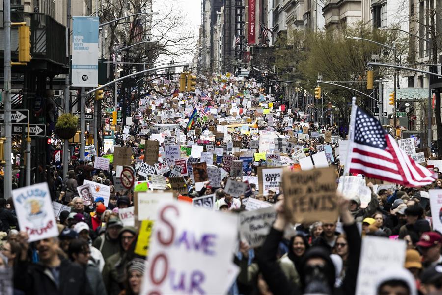 Masivas protestas contra Trump y Musk en las principales ciudades de EEUU